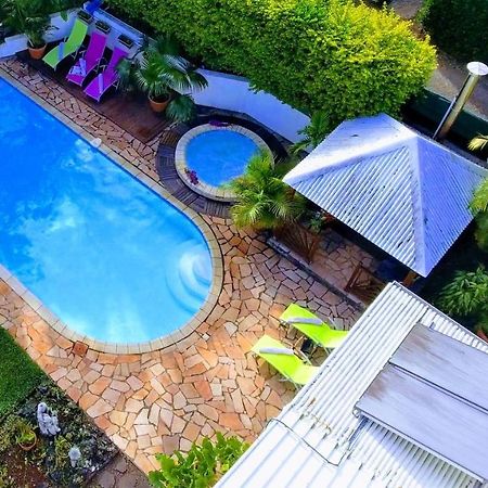 Villa Arbre Du Voyageur, 4 Etoiles Et 4 Clevacances Entre-Deux Luaran gambar