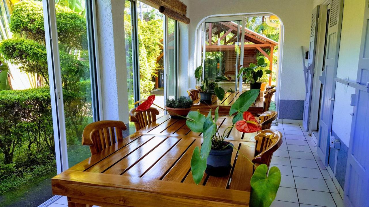 Villa Arbre Du Voyageur, 4 Etoiles Et 4 Clevacances Entre-Deux Luaran gambar
