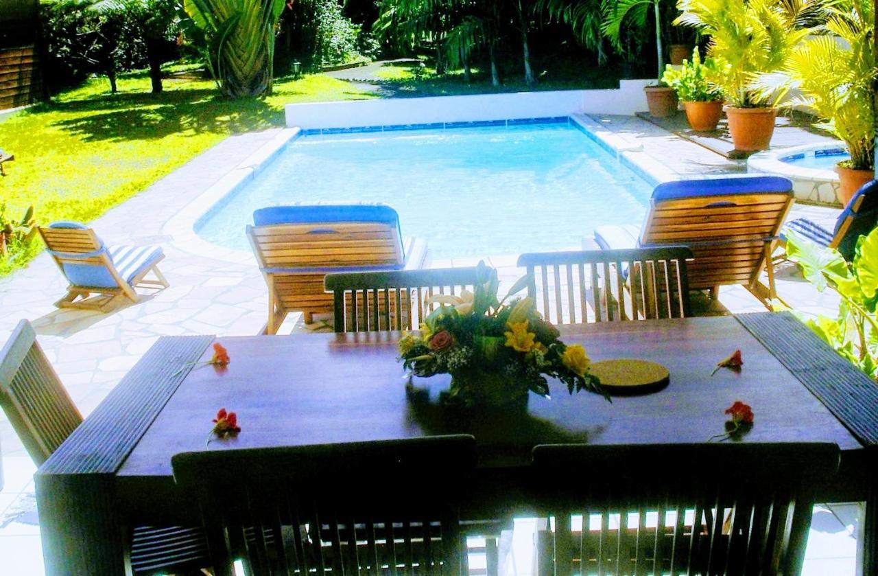Villa Arbre Du Voyageur, 4 Etoiles Et 4 Clevacances Entre-Deux Luaran gambar