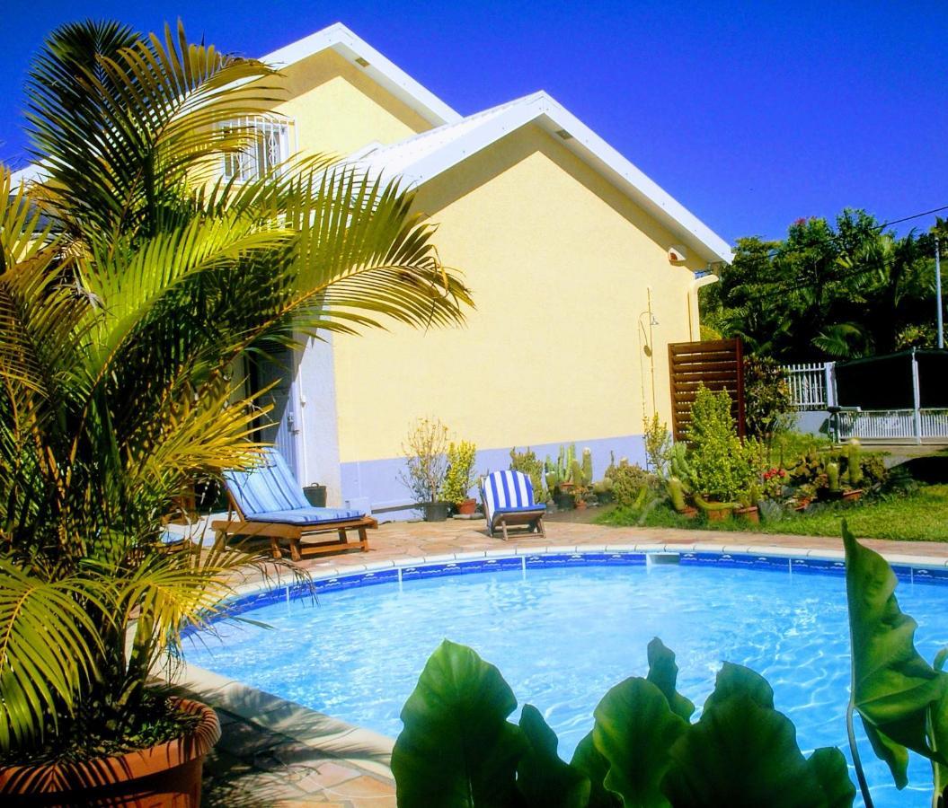 Villa Arbre Du Voyageur, 4 Etoiles Et 4 Clevacances Entre-Deux Luaran gambar